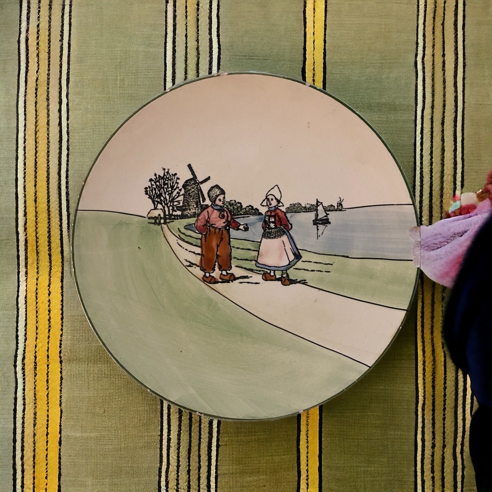 Rare Antique Georg Schmider Zell (GS Zell) Baden Handpainted Dutch Scene Plate